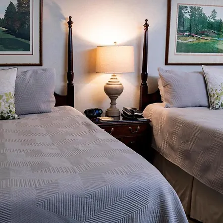 The Inn At Houndslake Aiken Exterior photo